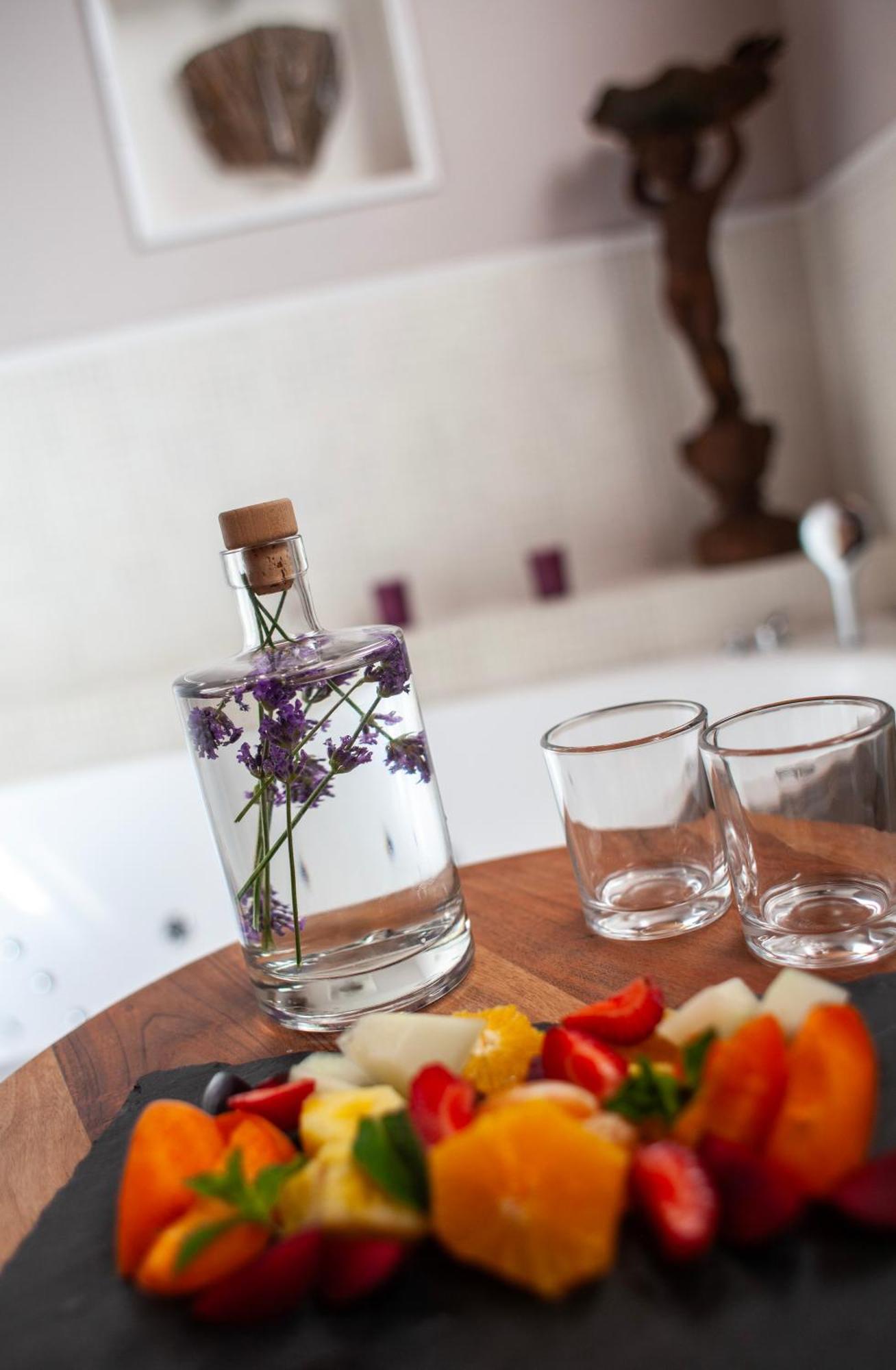 Boutique Hotel Nautilus Tabor Bagian luar foto